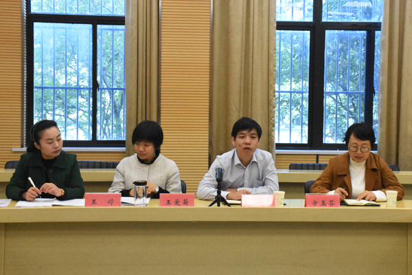 摄影部1804班-沈惠.jpg 摄影部1804班-沈惠.jpg