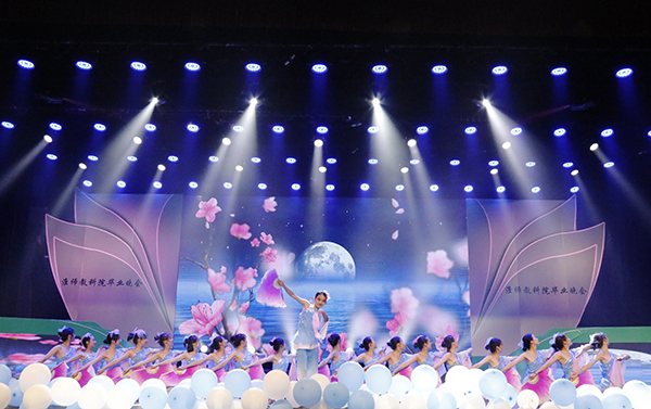 6月20日 毕业晚会 张舒婷  (10).jpg