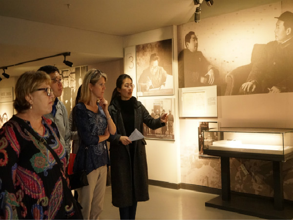 图片3_meitu_6烦得很.jpg 图片3_meitu_6烦得很.jpg