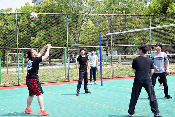 2018年4月26日 男子排球初赛 饶政辉 (1).jpg 2018年4月26日 男子排球初赛 饶政辉 (1).jpg
