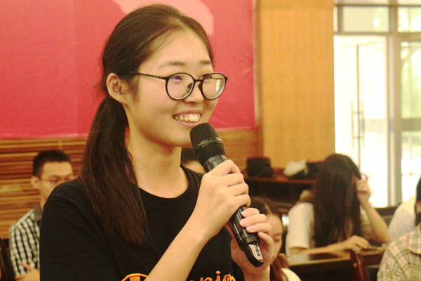 张乐(7).jpg 张乐(7).jpg